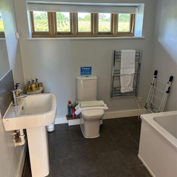 4 Coopers Cottages, Bodiam, East Sussex