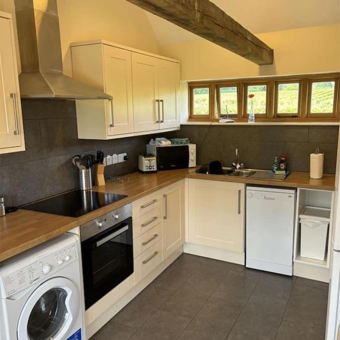 Holiday home 4 Coopers Cottages, Bodiam, East Sussex *